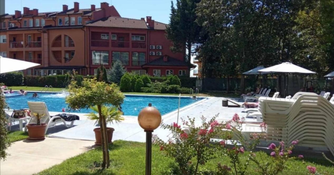 Oazis Cozy Beach Apartment Ravda Esterno foto