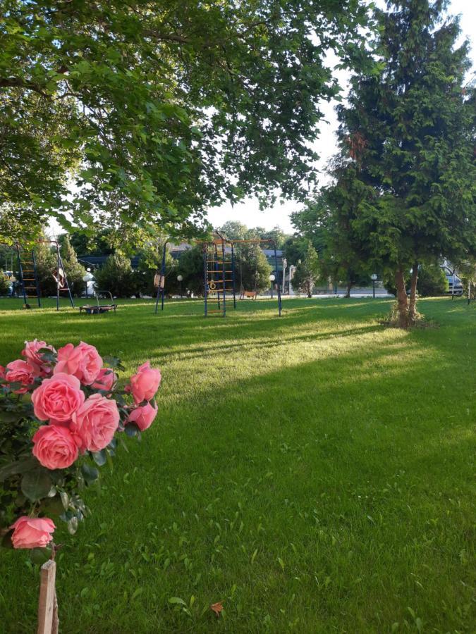 Oazis Cozy Beach Apartment Ravda Esterno foto