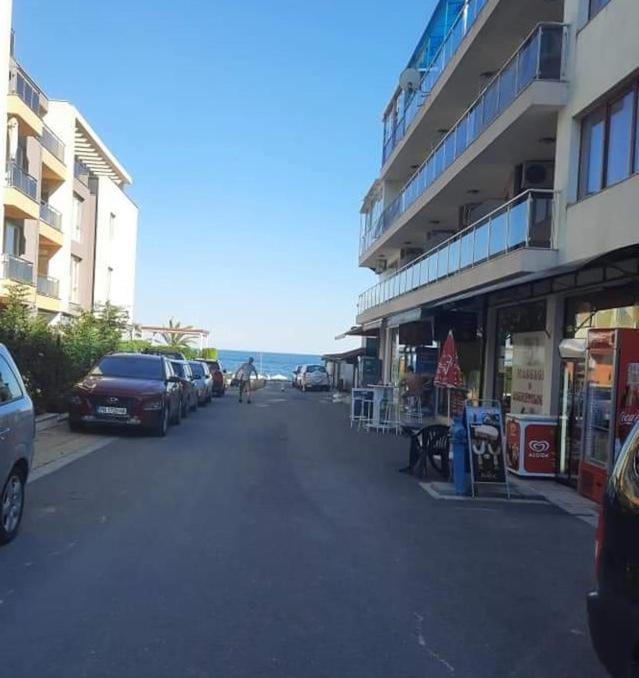 Oazis Cozy Beach Apartment Ravda Esterno foto