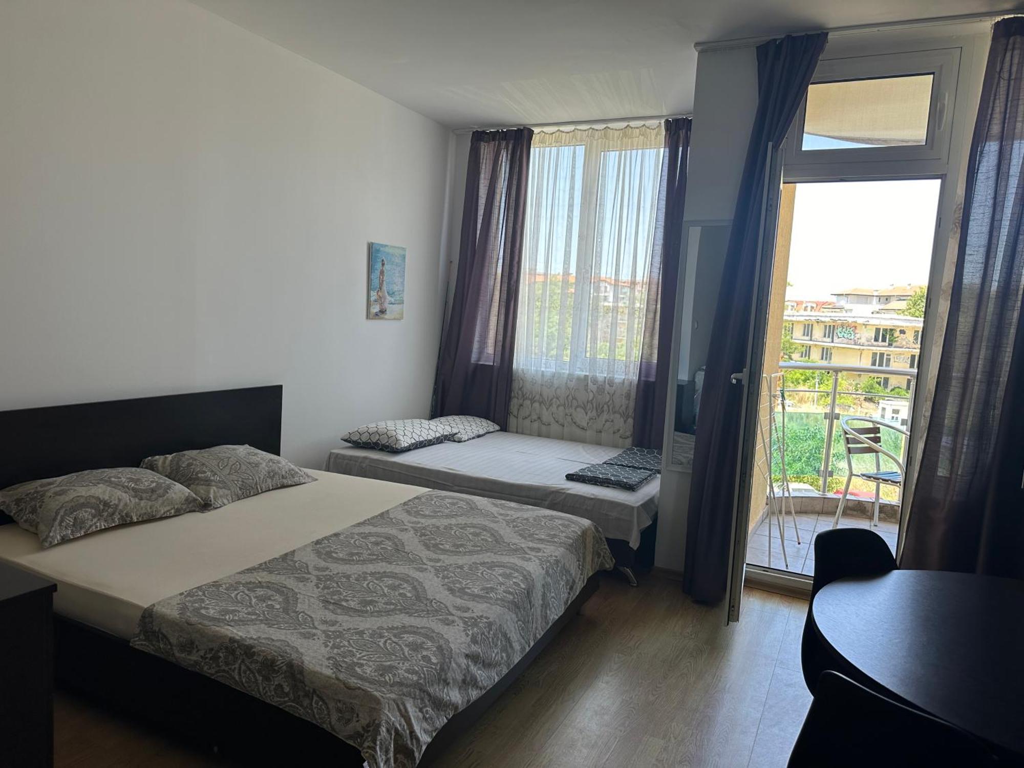 Oazis Cozy Beach Apartment Ravda Esterno foto
