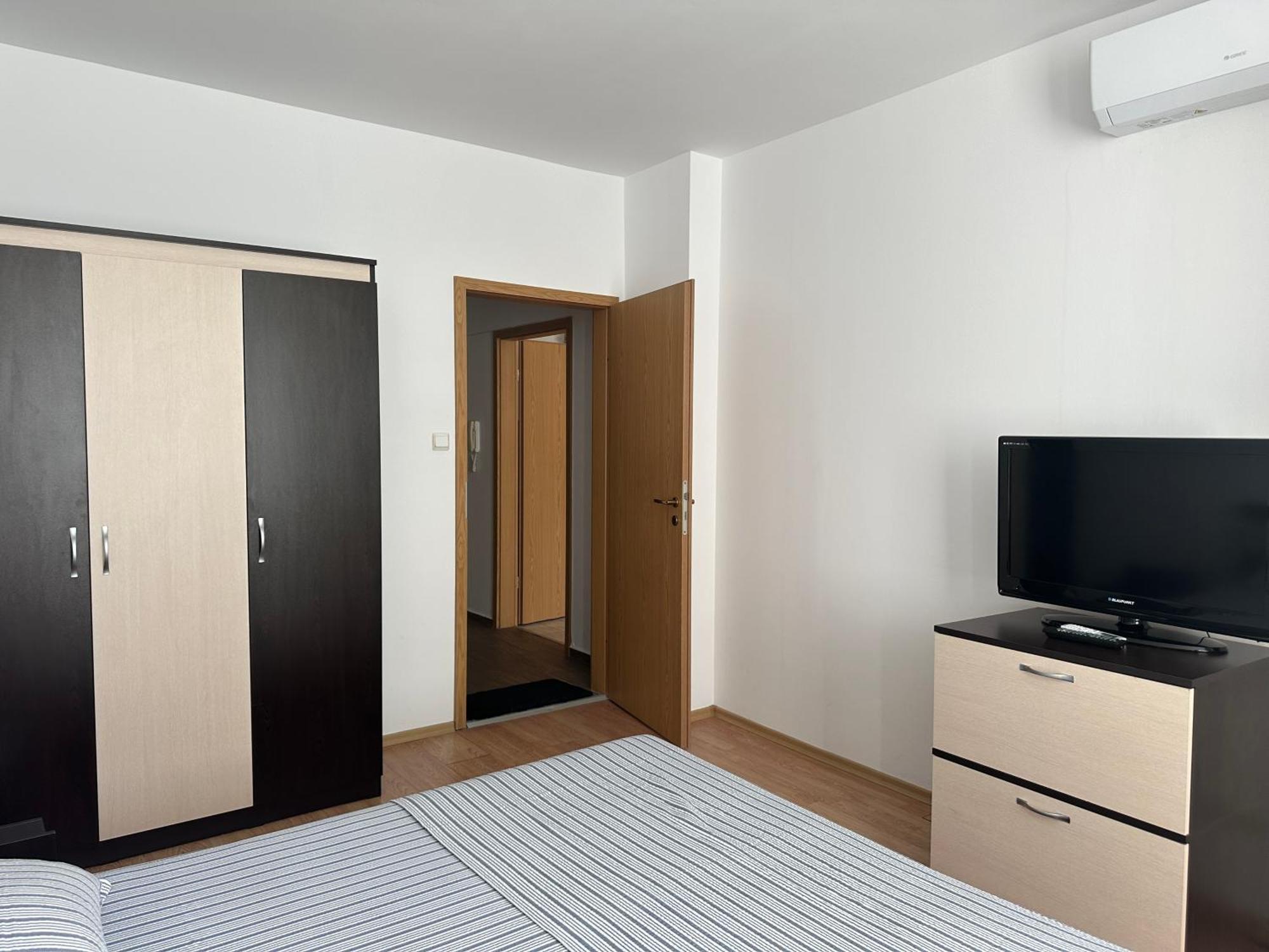 Oazis Cozy Beach Apartment Ravda Esterno foto