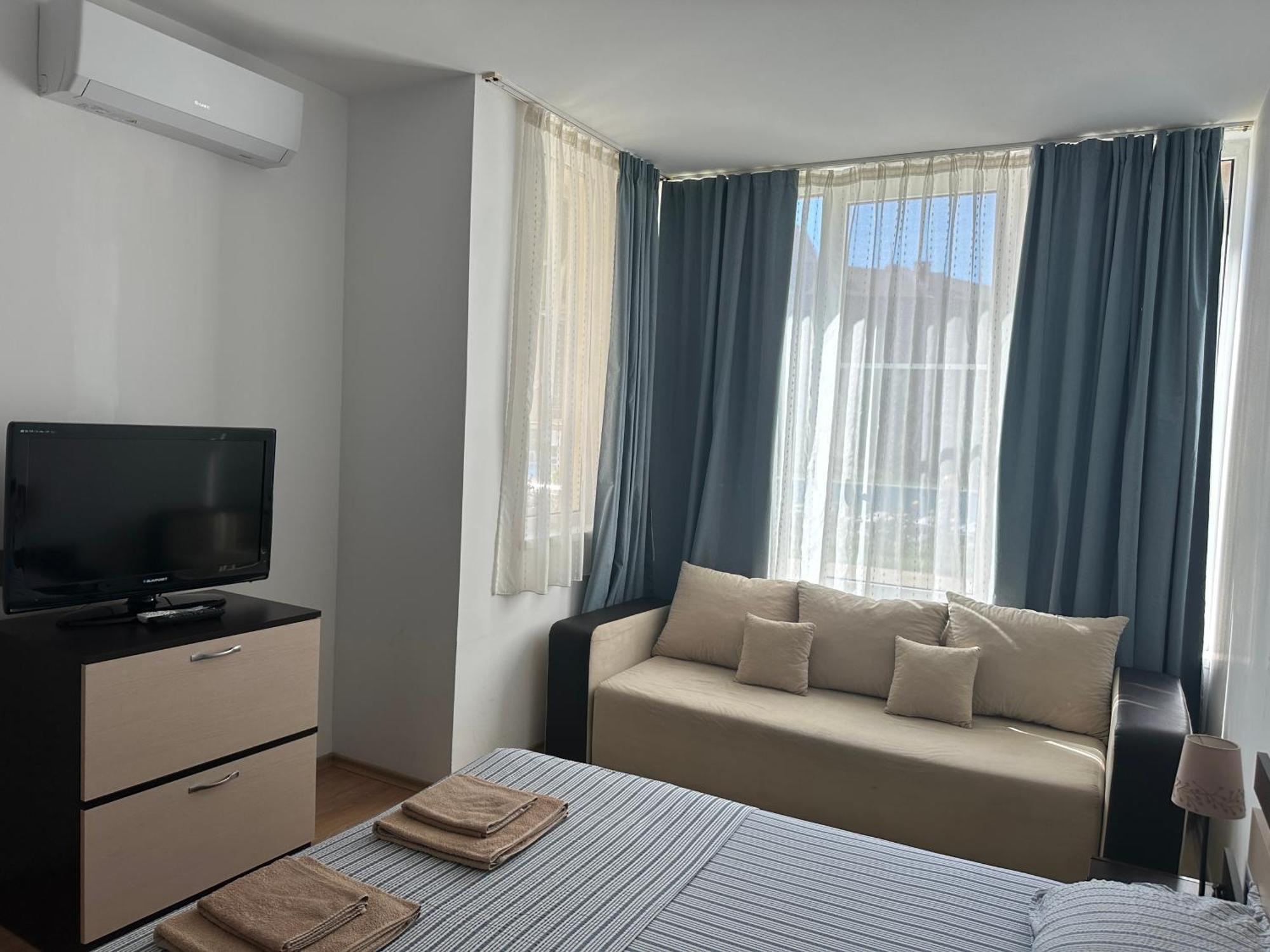 Oazis Cozy Beach Apartment Ravda Esterno foto